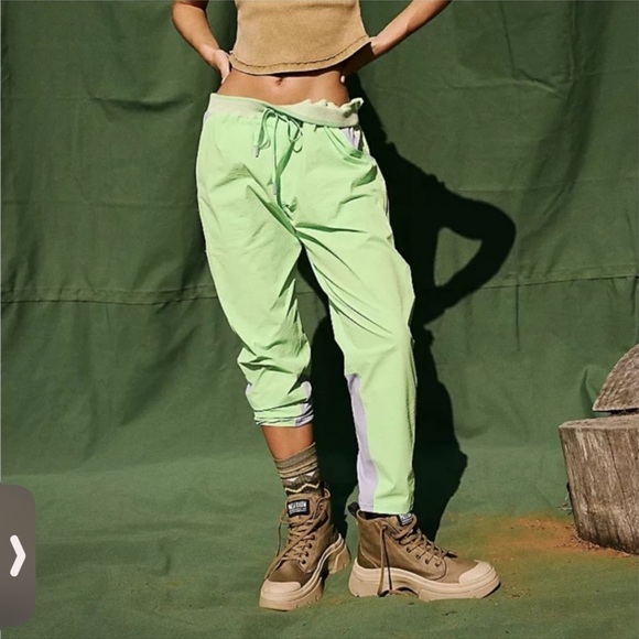 FP Movement by Free People Pants - NWT Free People Cascade Joggers Limeade XS